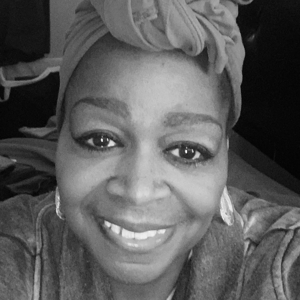 Meet your Posher, Deborah